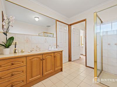 40 Howe Avenue, Dandenong North