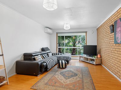 2 / 55 Rowes Road, Werribee