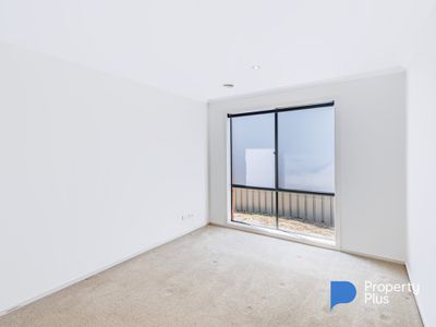 26 Waterview Drive, White Hills