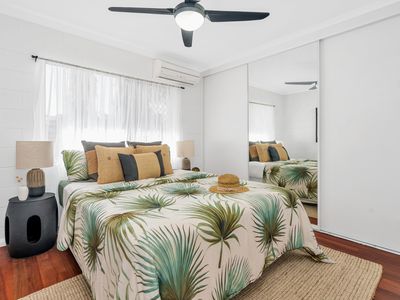 42 Cambrian Avenue, Smithfield