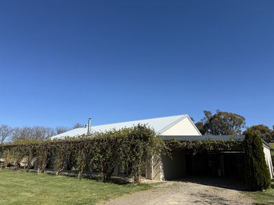 'Rose Cottage' 75 Lawrie Road, Beechworth