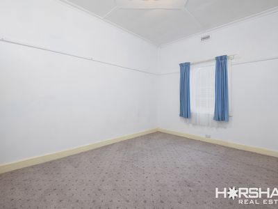 19 Bradshaw Street, Horsham