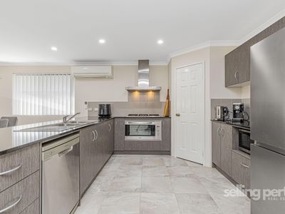 6 Bluebell Avenue, High Wycombe