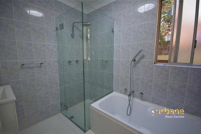 1 / 6 Addlestone Road, Merrylands