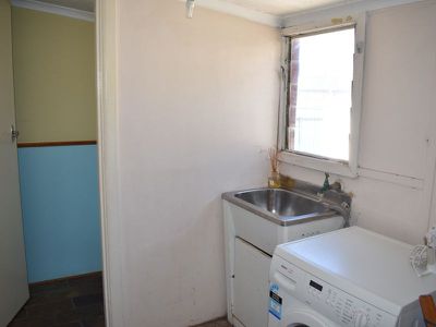 9 Main Street, Millicent