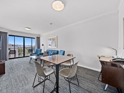 607 / 451 Murray Street, Perth