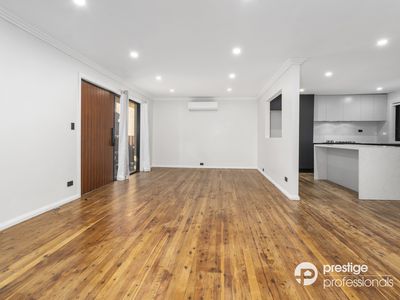 14 Edgecombe Avenue, Moorebank