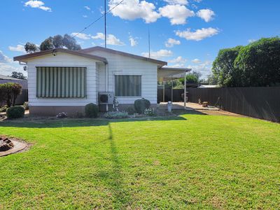 25 Caroon Street, Ungarie