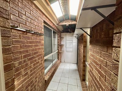 1 / 6 Harness Court, Truganina