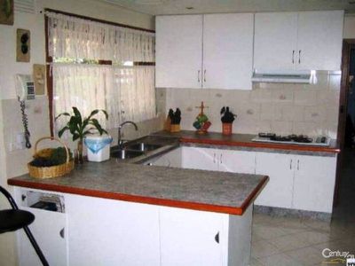 1 Dortad Court, Hampton Park