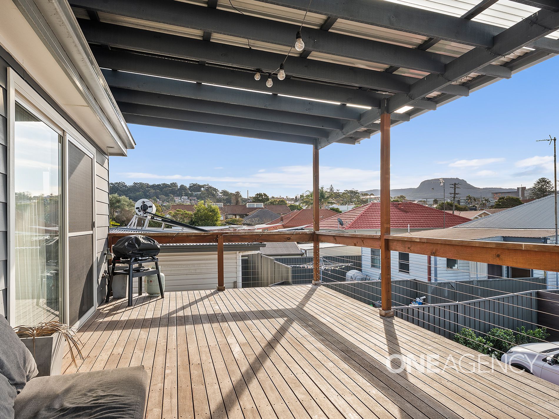 2 / 27 West Street, Wollongong