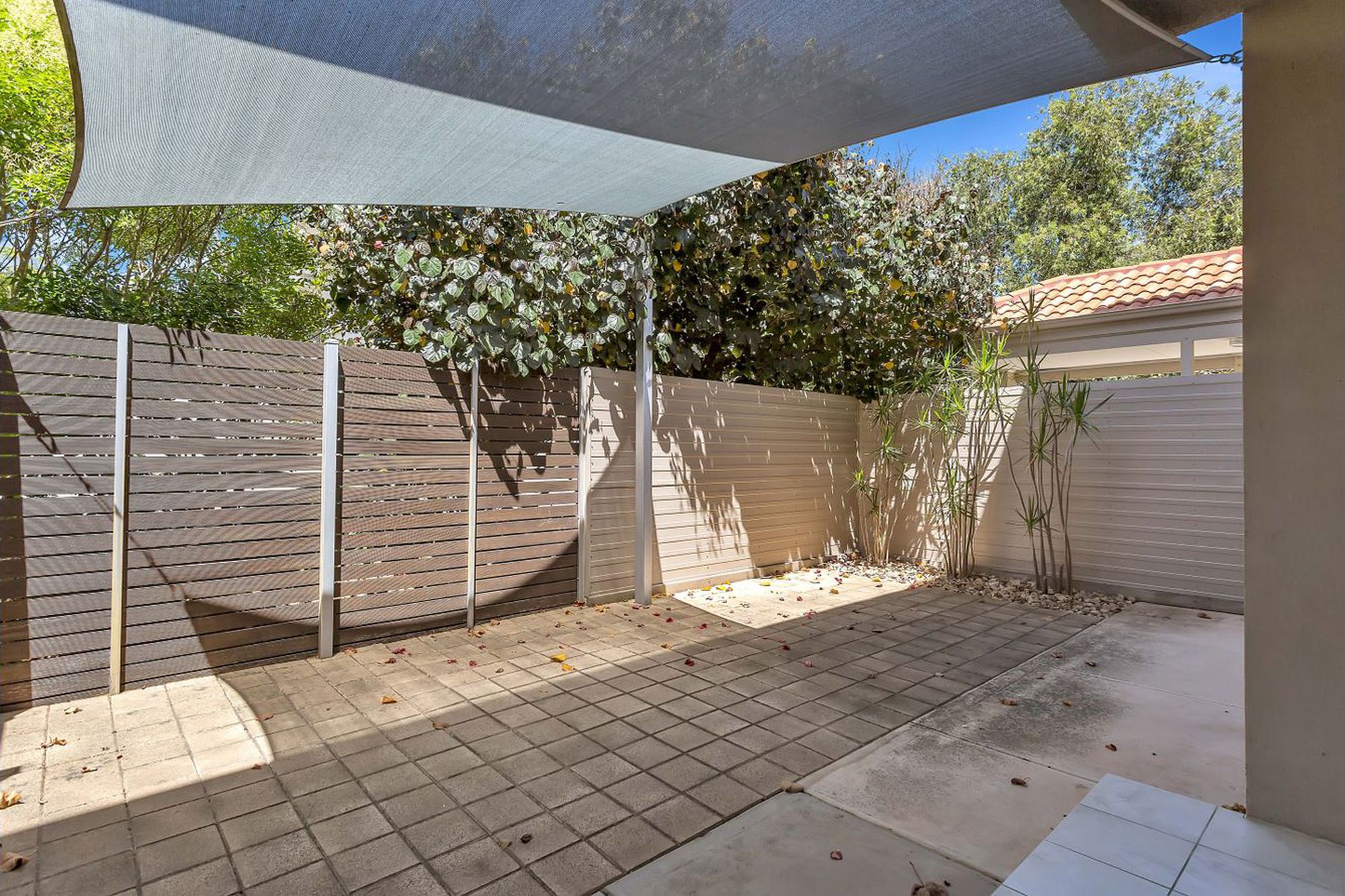 9 / 7-9 L'Estrange Street, Glenside
