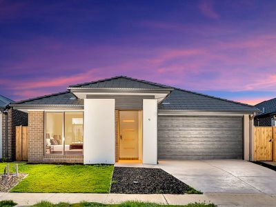 30 Ravenswood Avenue, Clyde