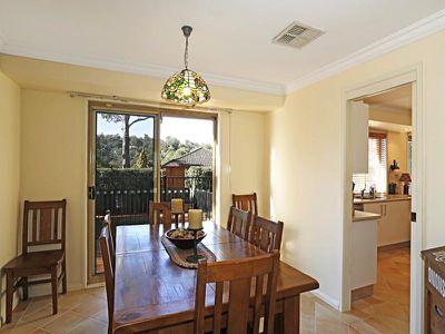 2 Novara Cres, Como