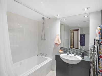 9 / 569 Wellington Street, Perth