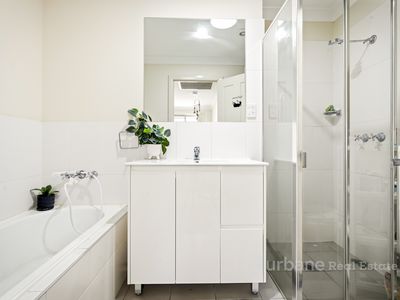 8 / 82 Irwin Street, Werrington