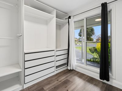 2 Avro Place, Raby