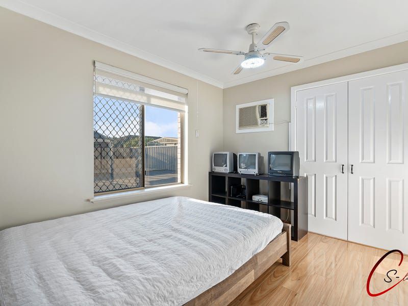 3 Larkspur Place, Thornlie
