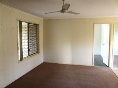 46 Emerald Park Way, Urangan