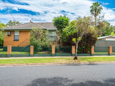 266 LAWRENCE STREET, Wodonga