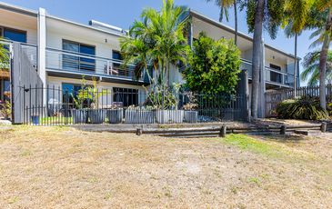 8 / 9 HOMESTEAD BAY AVENUE, Shoal Point