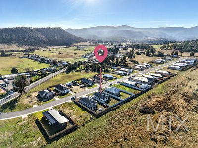 10 Bluetongue Drive, Magra