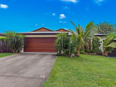 24 Endeavour Cct, Cannonvale
