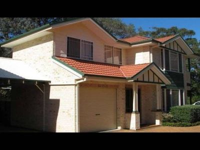 2 / 9 Coorilla Street, Hawks Nest