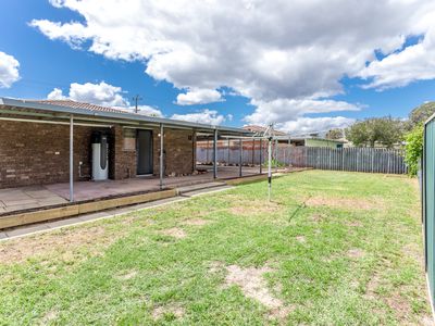 1 Cohuna Drive, Armadale