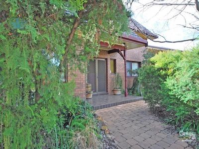 4 Brigalow Avenue, Dubbo