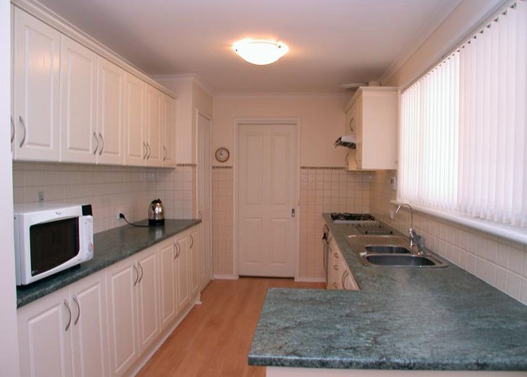 10 Insley Court, Trott Park