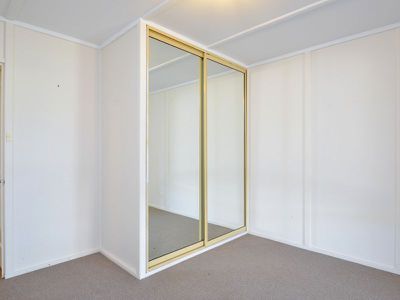 166 Davis Street, Victory Heights