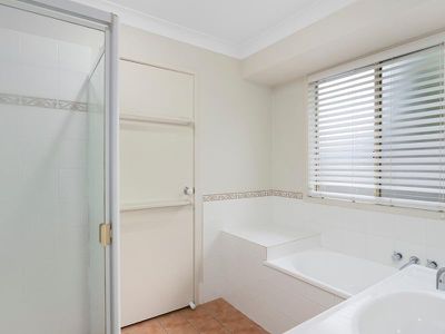 6 Russell Way, Tweed Heads South