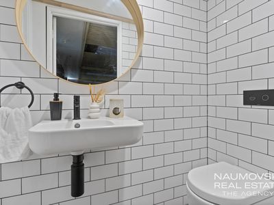 10 Gaby Way, Marangaroo