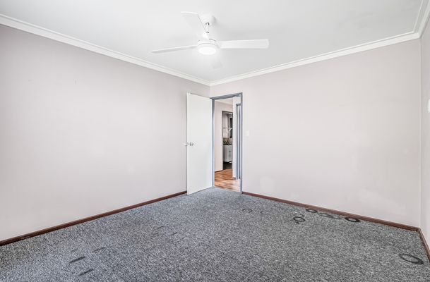 12b Seabrooke Avenue, Rockingham