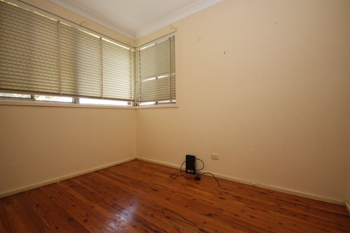 45 Park Avenue, Kingswood