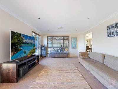 22 Stan Johnson Drive, Hamlyn Terrace