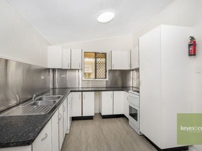 6 Plant Street, West End