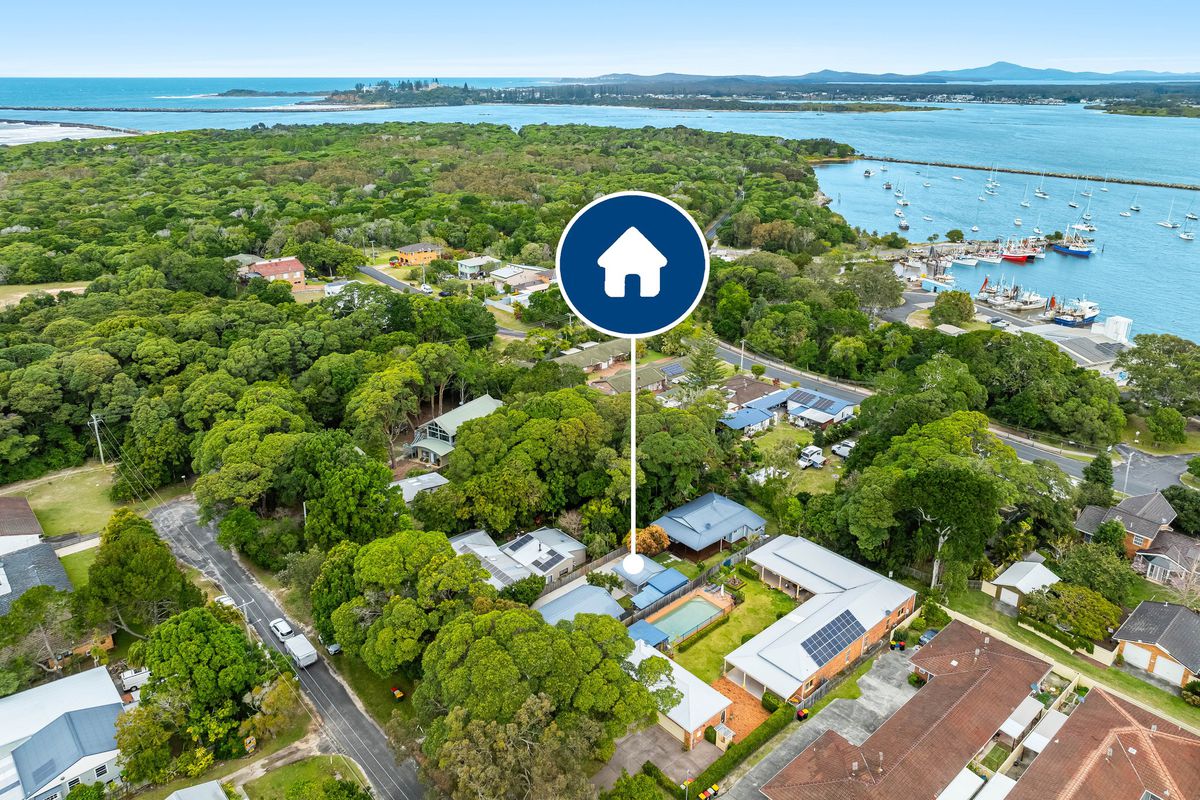 100 Charles Street, Iluka