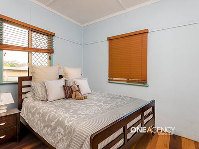 109 Azalea Street, Inala