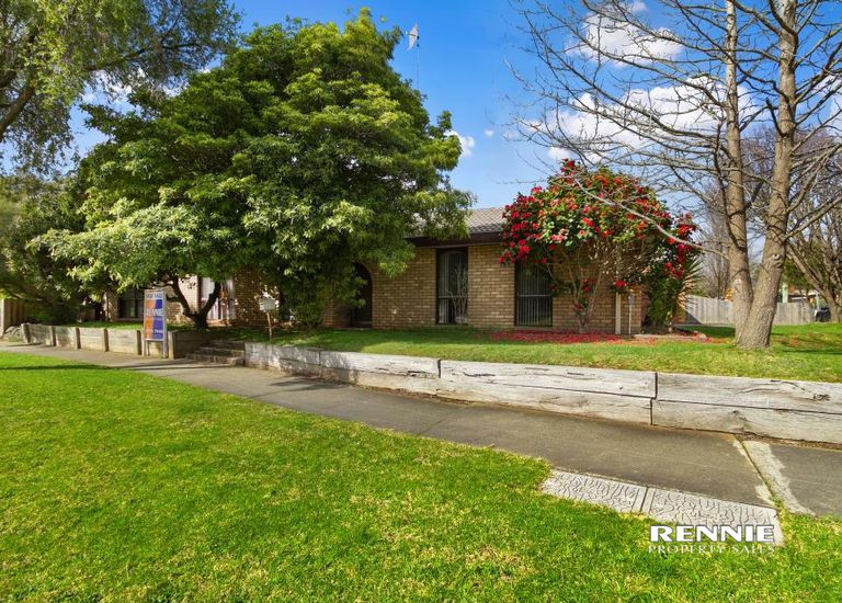 16 The Boulevard, Morwell 16 The Boulevard, Morwell