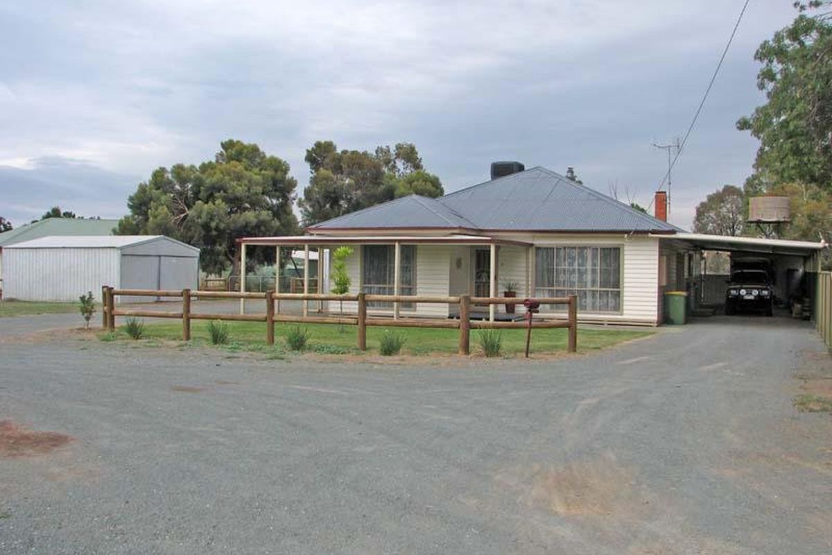 14 Weller Road, Lancaster