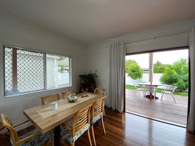 11 Churchill Street, Urangan