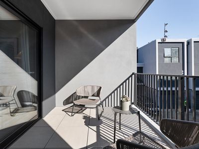 Bundoora Ready-to-Move 3 Bedrooms Townhouses Next to RMIT