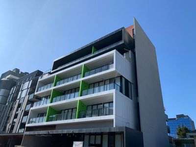 205 / 17 Poplar Street, Box Hill