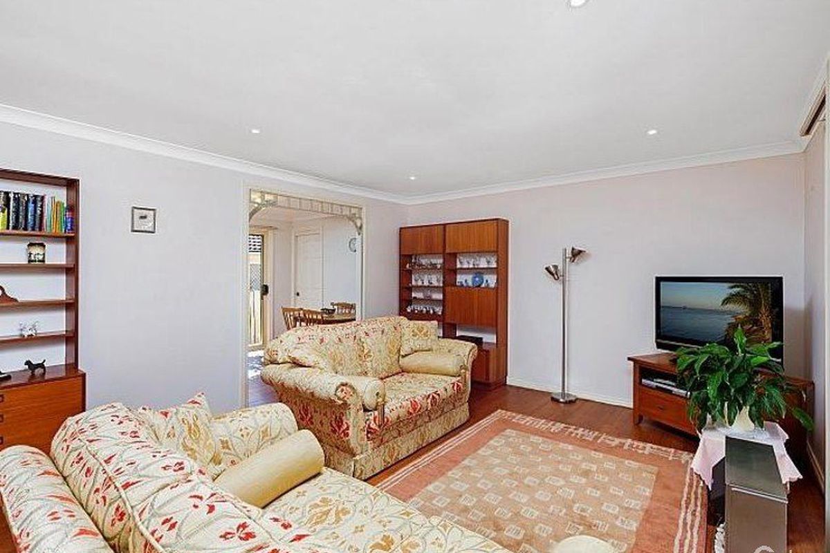 1 / 27 Charles Kay Drive, Terrigal