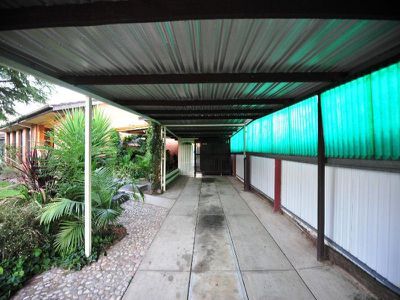 1 WARSAW CRESCENT, Wodonga