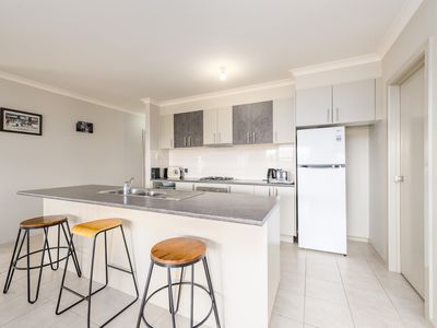 9 Settlers Drive, Kialla