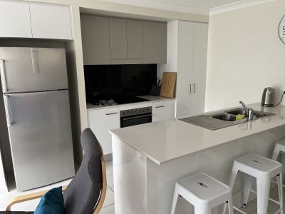 99 / 5 Spring Avenue, Springfield Lakes