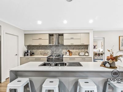 32 Pasture Circuit, Clyde North
